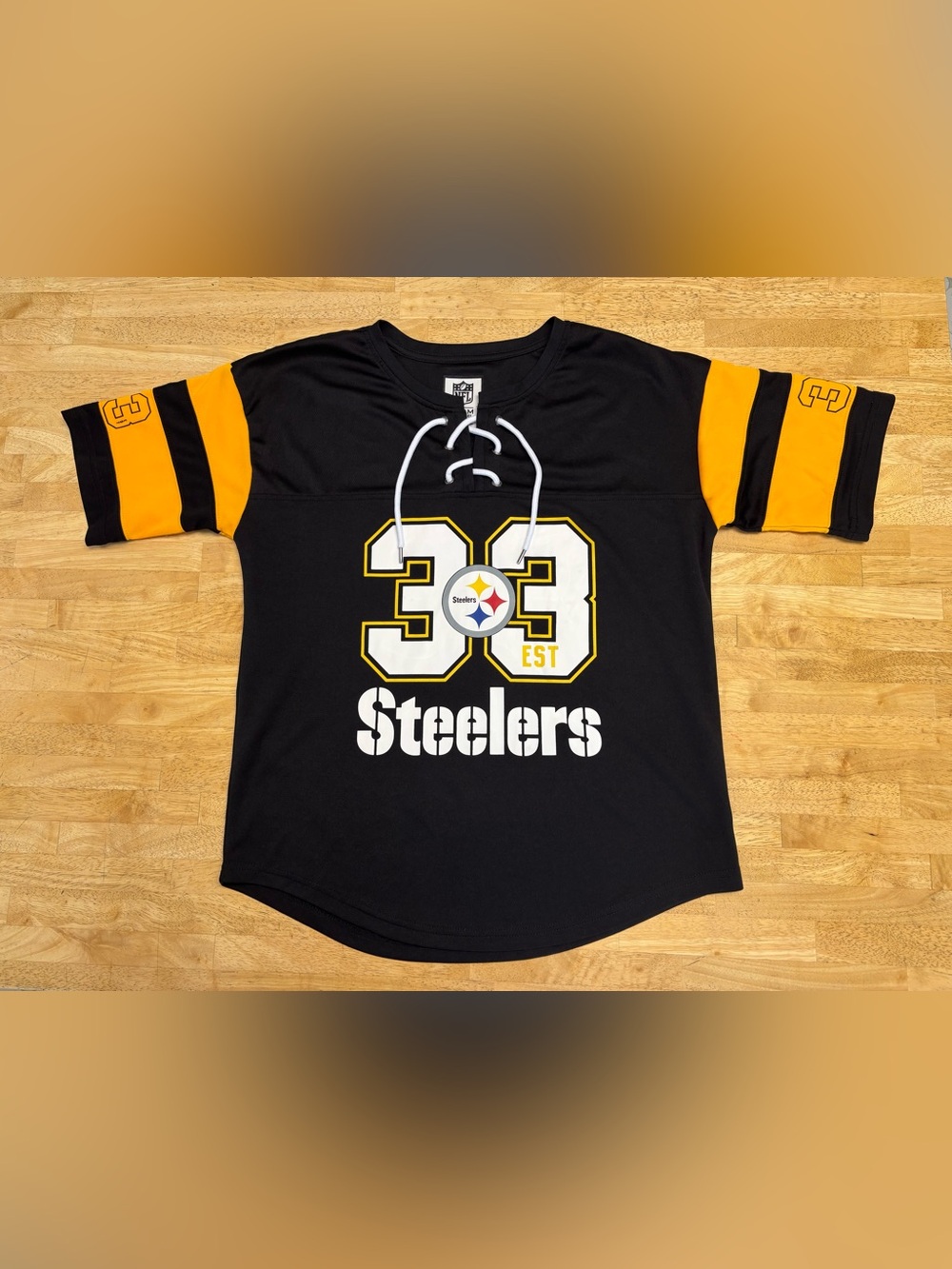 EUC NFL Team Apparel Pittsburgh Steelers Womens Lace Up Jersey Shirt Medium 33